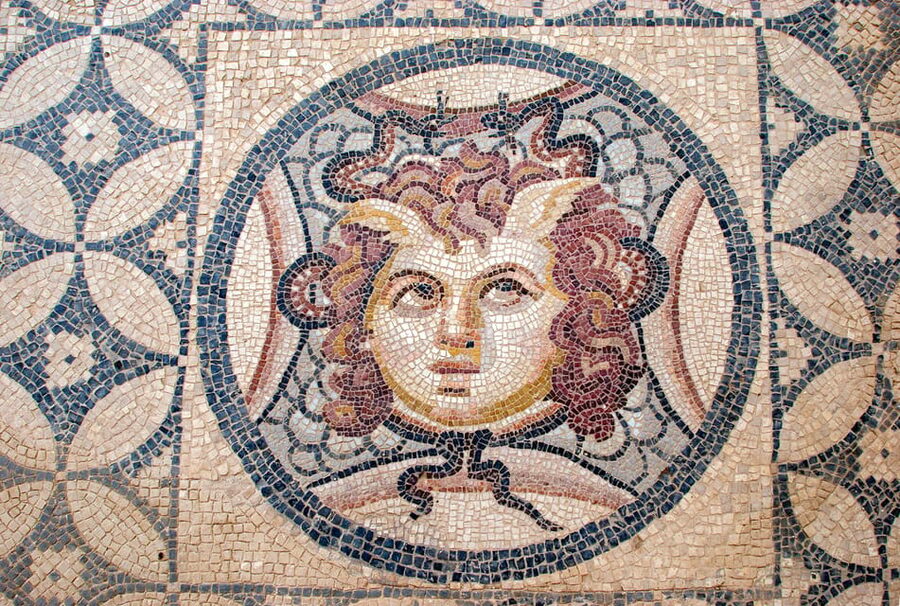 3-hour Ephesus and Terrace Houses Tour Kusadasi Cruiser Only - Who should book this experience?