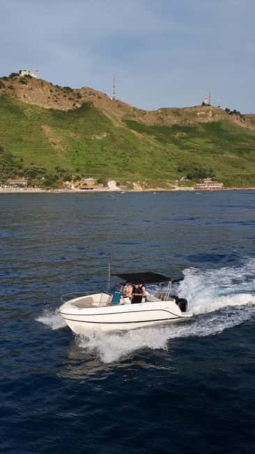 90min Boat Tour in Durres - Key points at a glance