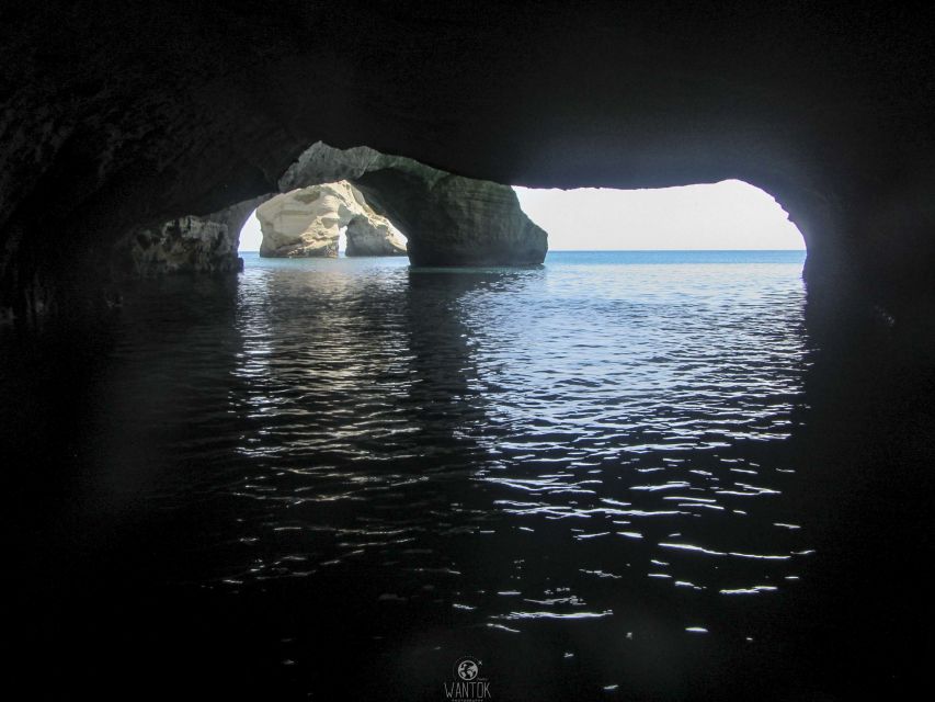 Adamantas: Milos Sightseeing Sailboat Cruise - Agios Dimitrios and the final swim