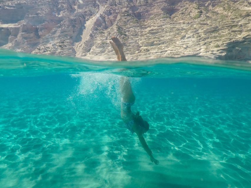 Adamas: Milos & Polyaigos Full-Day Sailboat Tour with Lunch - Polyaigos: a swim in open island country