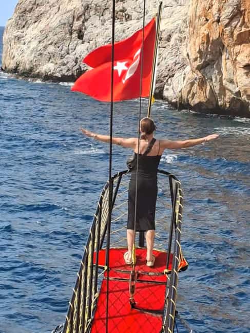 Alanya: Luxury Pirate Boat with Lunch & Unlimited Drinks - How long is the cruise really?