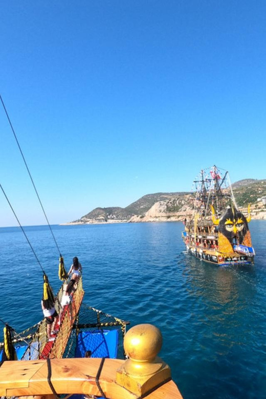 Alanya: Pirates Boat Trip with Lunch and Hotel Pickup - Key points before you book