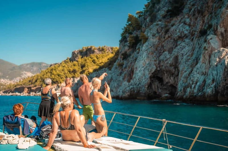 Alanya: Small-Group Boat Tour with Lunch and Soft Drinks - Seeing Alanya Castle from the water