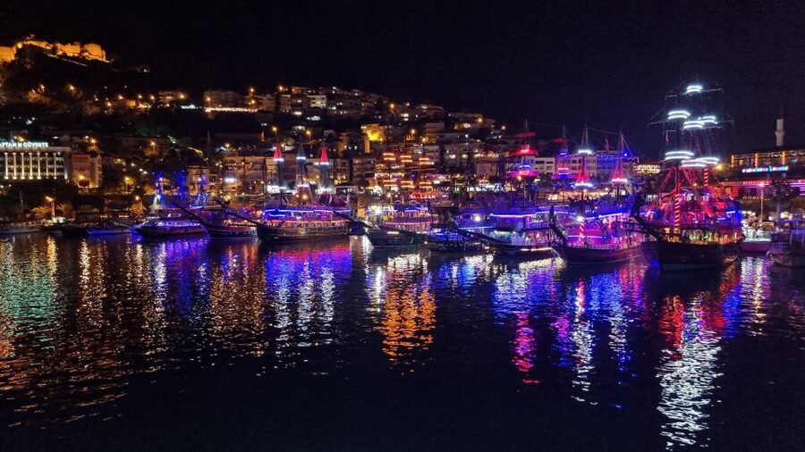 Alanya: Sunset Cruise with Dinner - What $29 really buys you