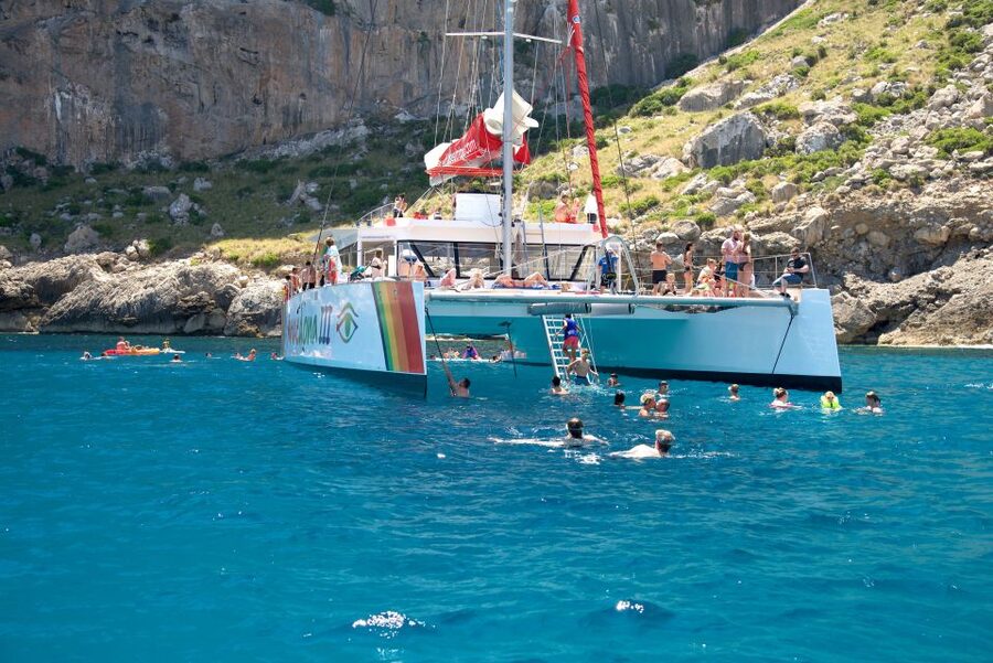 Alcudia: Sunset Catamaran Tour with Dinner and Snorkeling - Is $77 a fair price?