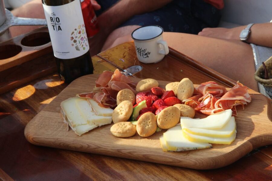 Alcudia: Traditional Wooden Boat Trip with Snorkeling - Price and value for up to two people