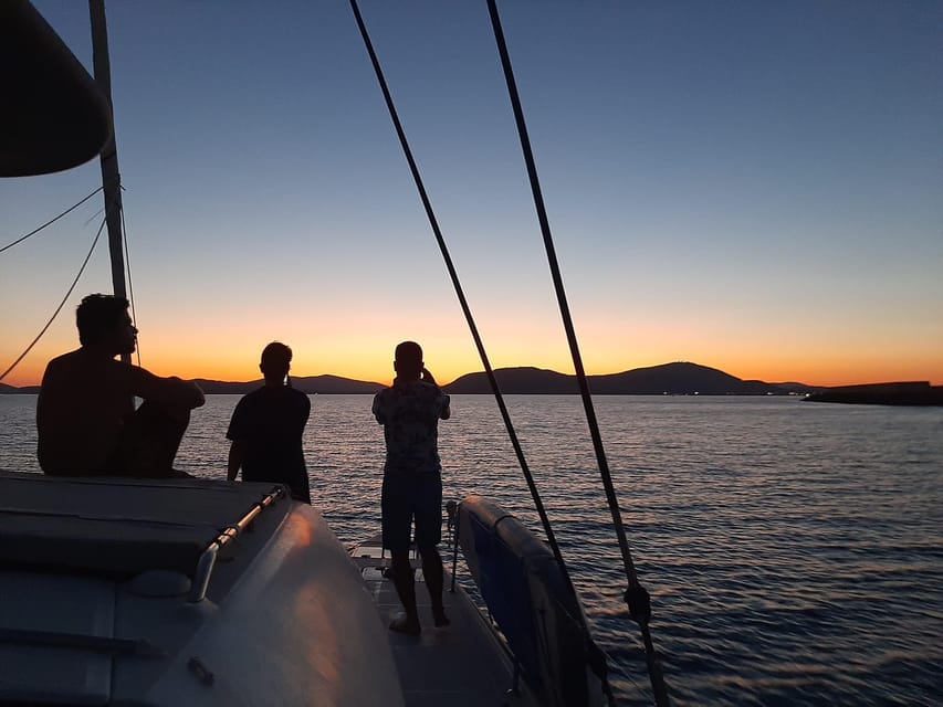 Alghero catamaran sunset tour Alghero - Key points at a glance