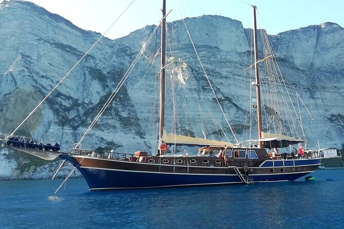 All Day Cruise -3 Islands to Agistri,Moni, Aegina with lunch and drinks included - Crew, comfort, and the honest drawbacks