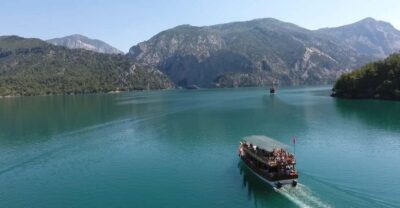 Green Canyon Boat Trip with Lunch & Soft Drinks