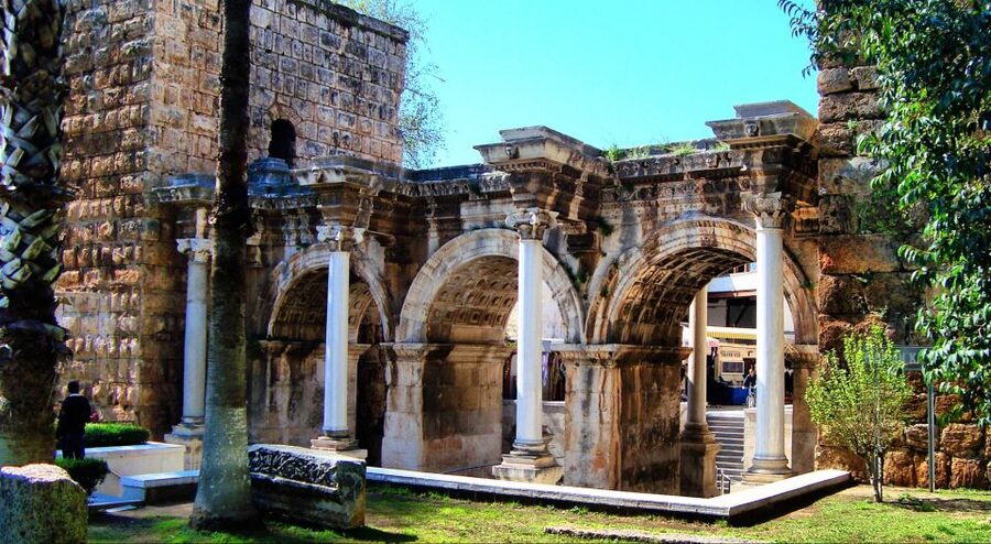 Antalya/Kemer: Old City, Waterfalls, Olympos Cable Car, Boat - The Lower Düden Waterfalls and the final photo stop