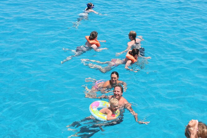 APHRODITE II -LAZY DAY CRUISE-BLUE LAGOON,TURTLE COVE, with LUNCH - What the $54.42 price really covers