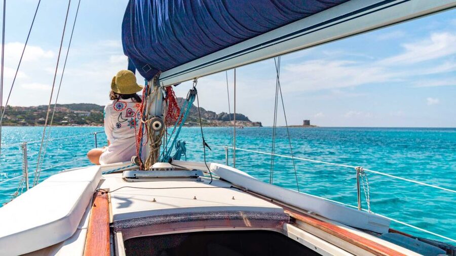 Asinara: Full Day Sailboat Excursion from Stintino - Is 10 people too many for the boat?