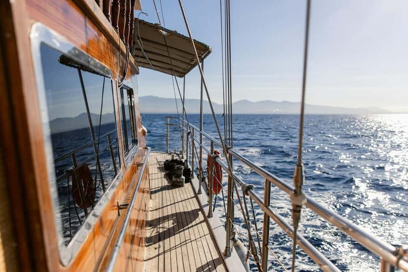 Athens: Cruise to Agistri, Moni & Aegina with Lunch & Drinks - What the $174 price really buys