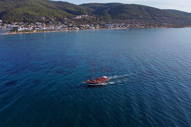 Athens Day Cruise: 3 Islands Tour in the Saronic Gulf with Lunch - The swimming stop at Metopi, Aponisos, or Moni