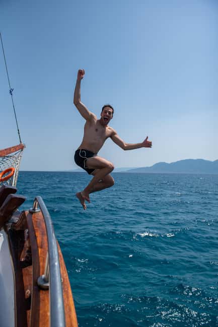 Athens Day Cruise: Agistri, Moni & Aegina + Lunch & Drinks - Agistri: choose a bike ride, a swim, or a slow village walk