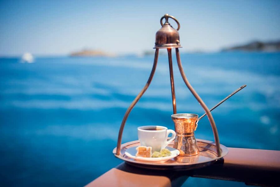 Athens: Hydra, Poros & Aegina Day Cruise with Lunch - Aegina: pistachios, churches, and ancient stones