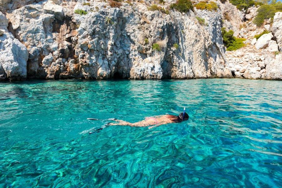 Athens: Islands Swimming Day Cruise. DJ, Lunch & Drinks inc. - Should you book the Islands Swimming Day Cruise?