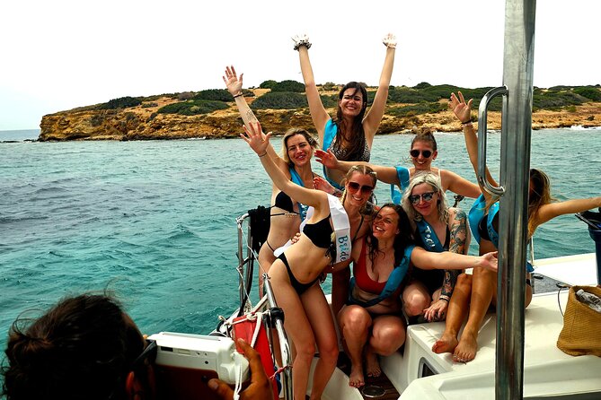Athens Riviera Catamaran tour with fresh Meal Drinks and Swimming - Should you book the Athens Riviera catamaran?