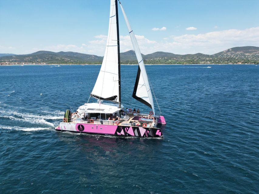 Baden: Gulf of Morbihan Exploration by Catamaran - Three hours on a comfortable working boat