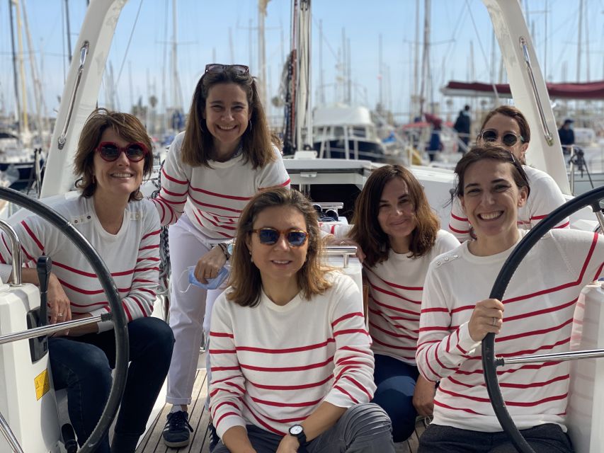 Barcelona 1 hour Scenic Sailboat Tour with Snacks and Drinks - The short swim in the Mediterranean