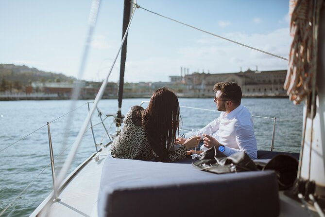 Barcelona 2-hour Private Boat Tour with Cava and snacks - Why a Private Boat Ride Works Well in Barcelona