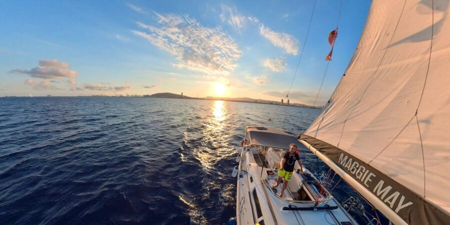 Barcelona: 2-Hour Sailboat Tour with Paddle Boarding - Who will enjoy this two-hour outing