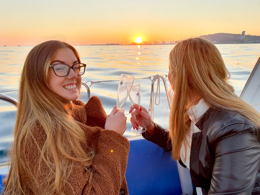 Barcelona: 2-Hour Sailboat Tour with Snacks and Drinks - Under the Harbor Drawbridge