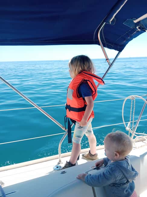 Barcelona Badalona : Sailboat Tour, Snacks, Drinks, Swimming - Who should book this Badalona sailing trip?