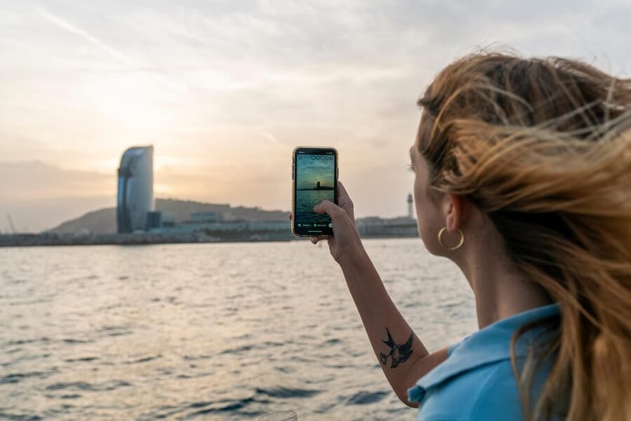 Barcelona: Boat Trip and Panoramic Helicopter Flight - The Sagrada Familia from a fresh angle