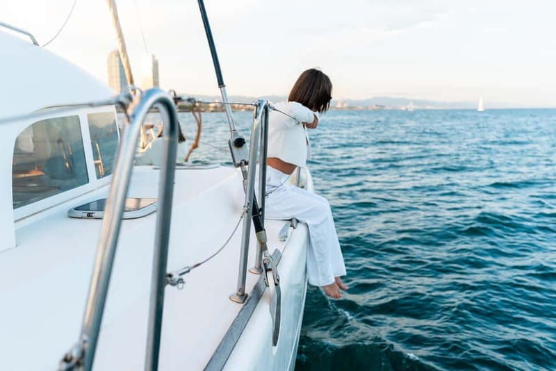 Barcelona: Catamaran Cruise w/ Sailing, Wine, & Tapa - The swimming stop: the most active part of the cruise