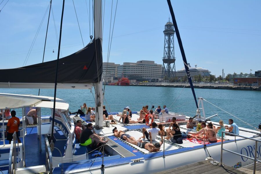Barcelona: Catamaran Cruise with optional Live Jazz Music - Sun, wind, and choosing your seat