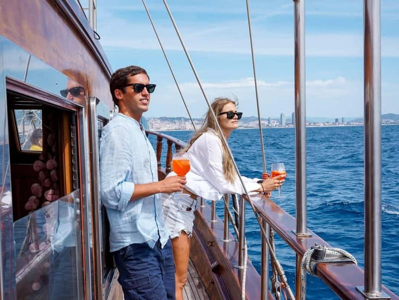 Barcelona Sailing Cruise - Aperol, music, and the onboard mood