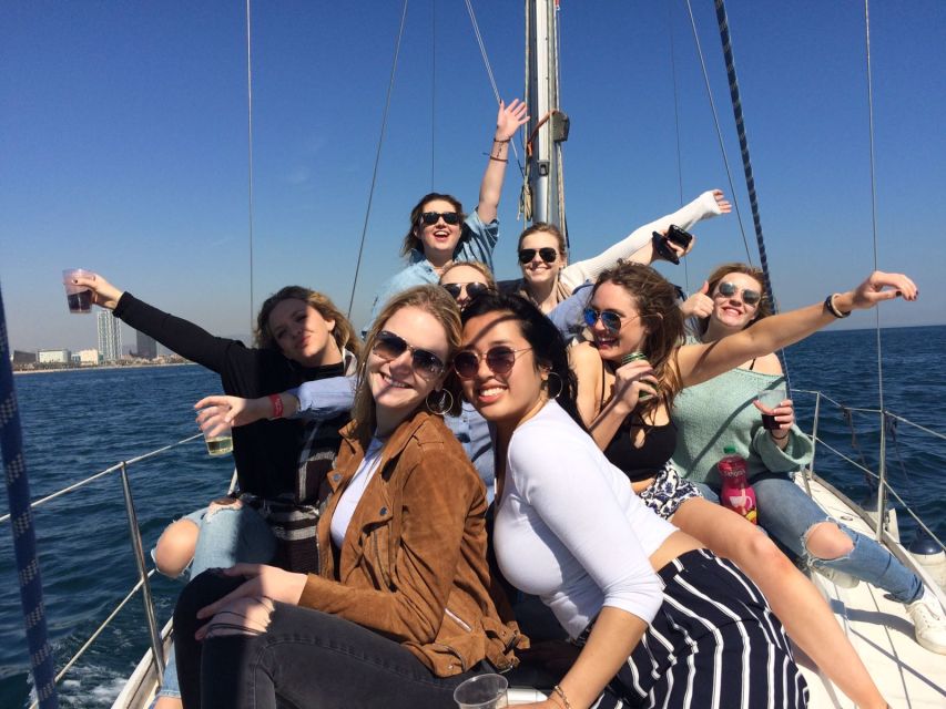 Barcelona: Sailing Tour with Vermouth and Drinks - Picking the right time of day