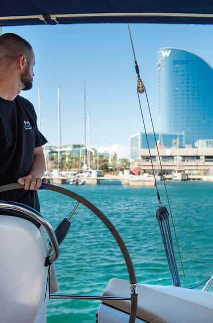 Barcelona: Sailing Tour with Young Local Captain & Drinks - The Polaroid photo and the final return