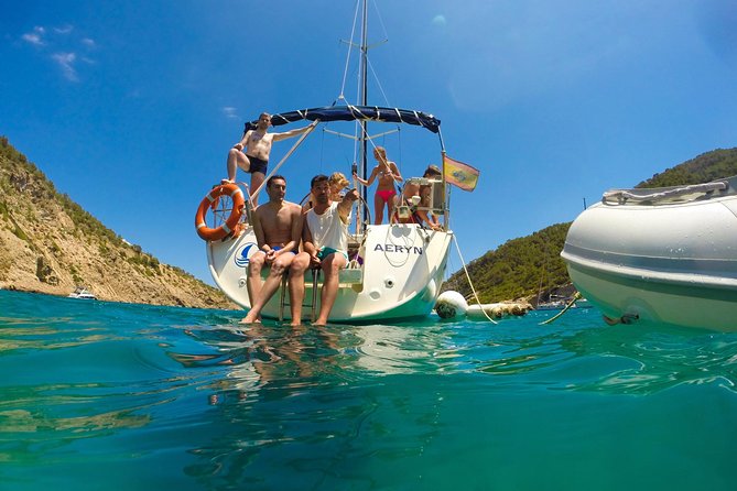 Barcelona Small Group Sailing with Snacks and Cava - Why sailing gives you a better view of Barcelona