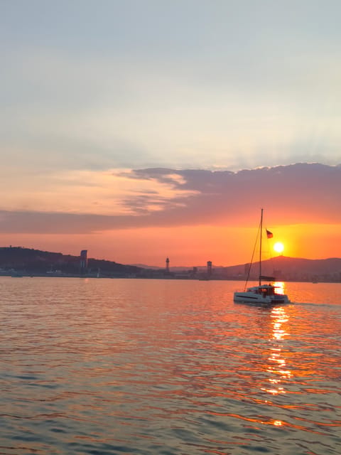 Barcelona: Sunset Cruise with Snacks and Drinks - Snacks and drinks: pleasant, but not a meal