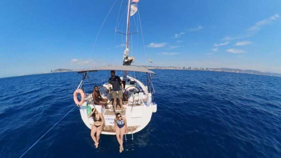 Barcelona: Sunset Sailing Experience with Snacks and Cava - Cava, beer, snacks, and the social side
