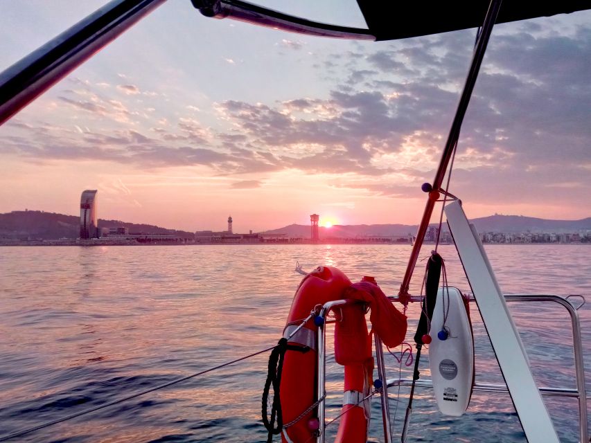 Barcelona: Sunset Sailing Tour with Open Bar & Snacks - Thirty minutes along the Mediterranean coast