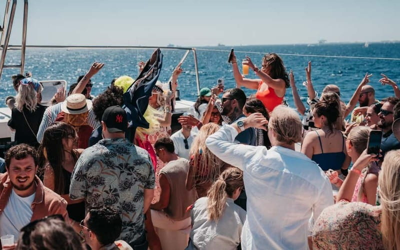Barcelona: The Original Barcelona Boat Party - Choosing between departure times and boat sizes