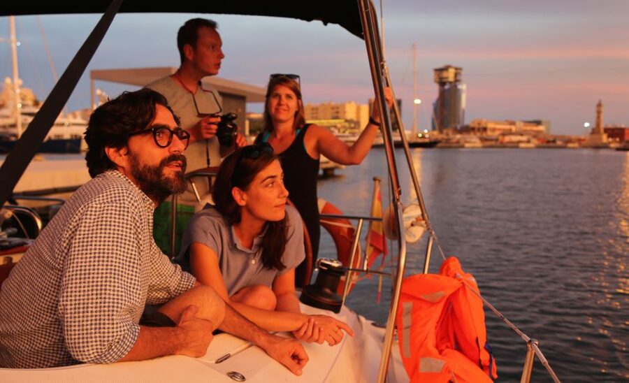 Barcelona: Unique Sunset Sailing Tour with Tapas & Open Bar - Key points to know before you book