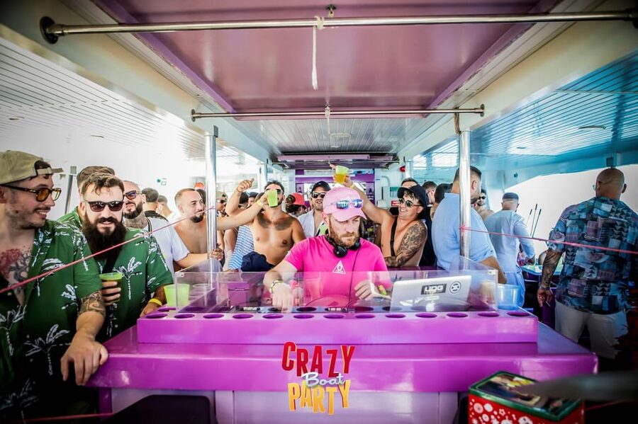 Benalmadena: Boat Party with a Drink - Key points to know before booking