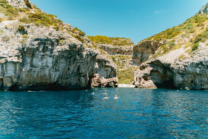 Blue Cave & 6 Islands Speedboat Tour From Split or Podstrana - What the $130.60 price really buys you