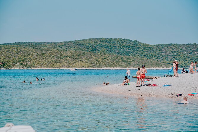Blue cave, Mamma Mia and Hvar, 5 islands speedboat tour - Stiniva Cove is a swim, not a beach day