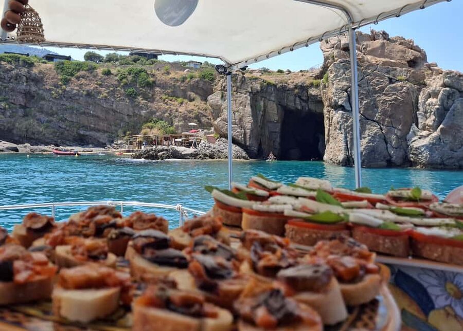 Boat Excursions in Cefalù with Snorkeling & Aperitif - Setting out from Porto Presidiana