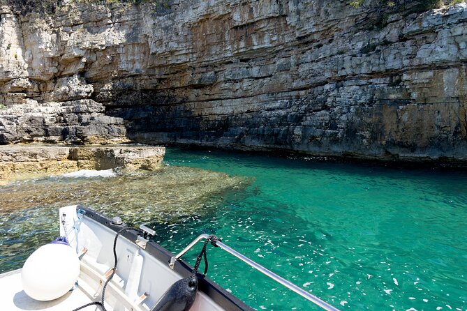 BOAT & KAYAK! Sea Adventure - Snorkeling & Cliff Jumps - Photos and videos included
