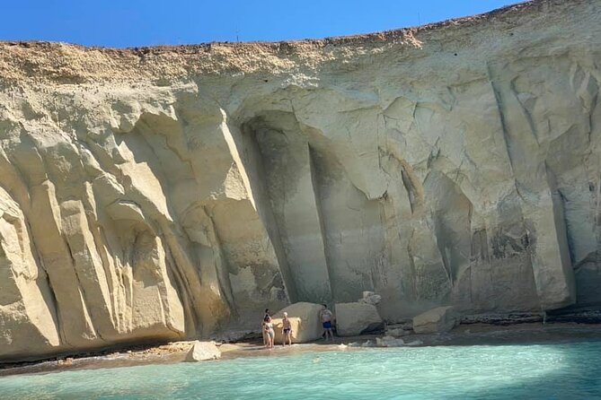 Boat tour in Pillirina, sea caves and Ortigia and prosecco - Who Will Get the Most From It