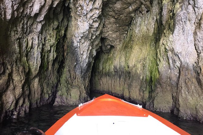 Boat tour of Ortigia Island and sea caves - Starting at Via Senatore Giuseppe Maielli, 4