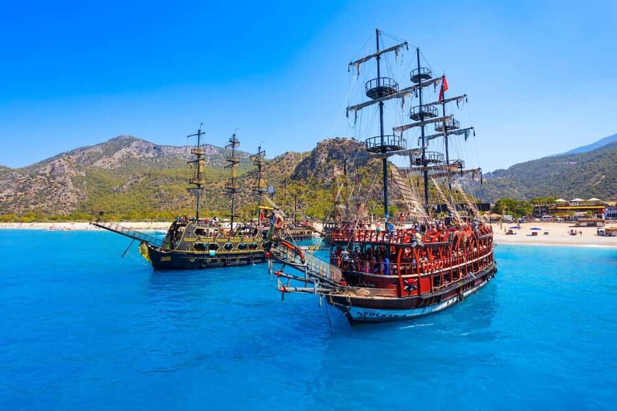 Bodrum: Family-Friendly Pirate Boat Day with Lunch & Drinks - What the six-hour schedule feels like