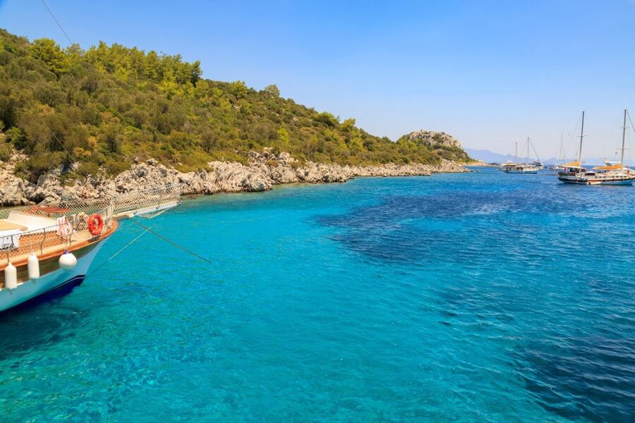 Bodrum: Full-Day Boat Trip with Lunch - Black Island and its warm mineral springs