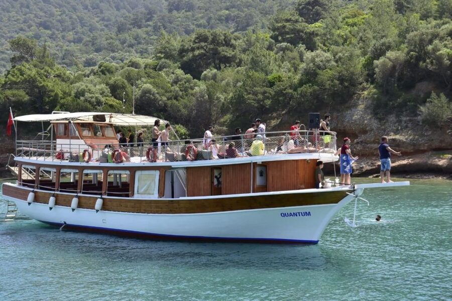 Bodrum: Orak Island Boat Tour with Swim Stops and Lunch - Orak Island gives you the longest break
